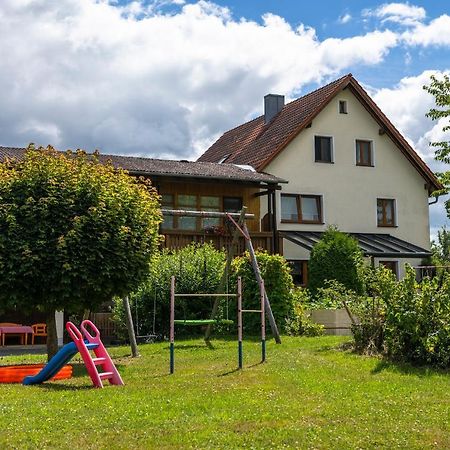Ferienwohnung Haus Inge มูสบัค ภายนอก รูปภาพ
